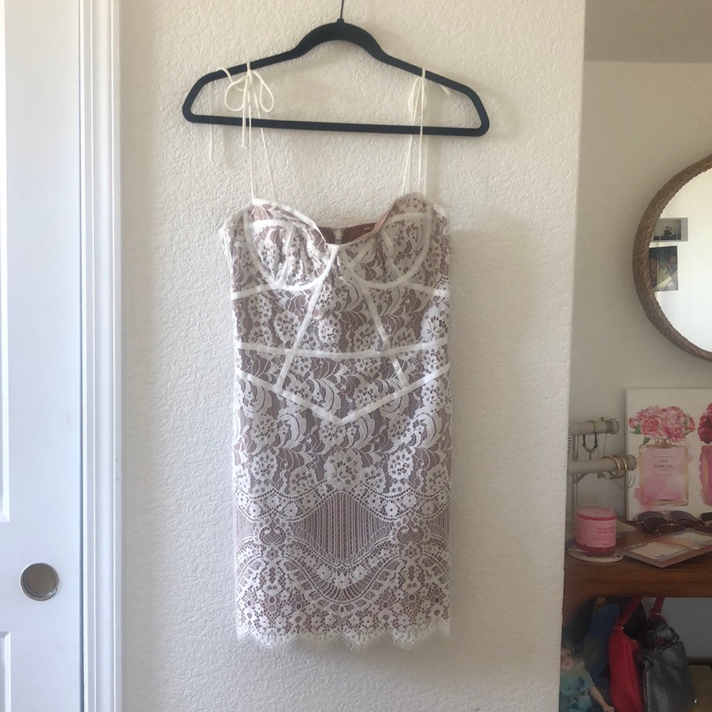 Small For love & lemons mini dress